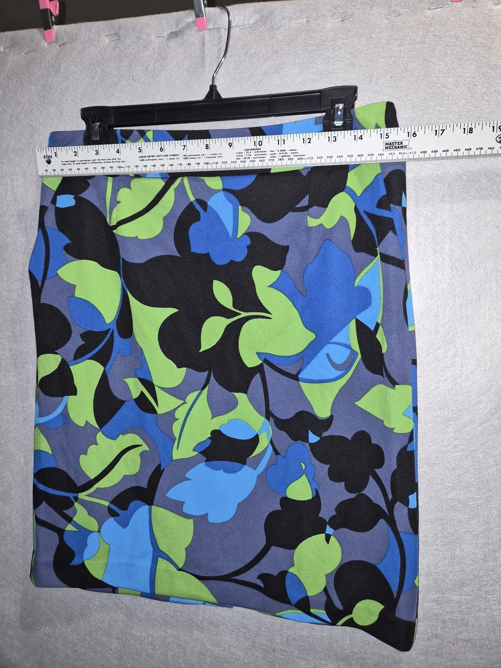 Premise GEO Blue Green Floral Pencil Skirt – Size 8 – NWT